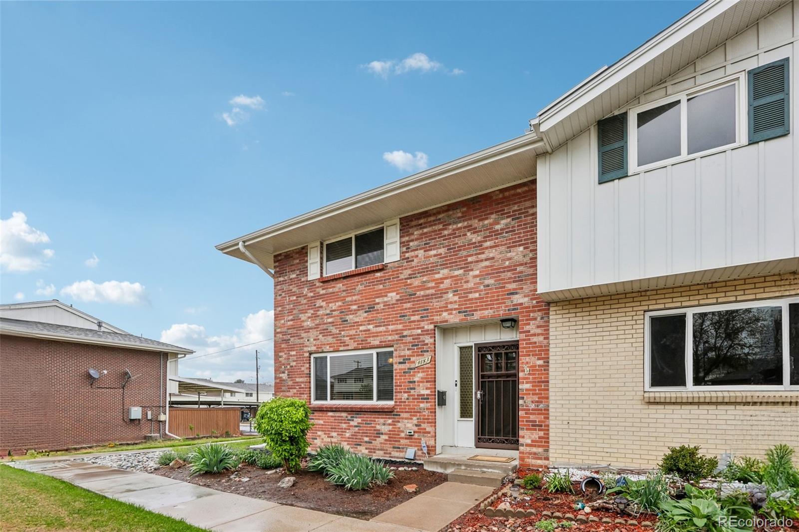 9183 E Oxford Drive Denver CO 80237