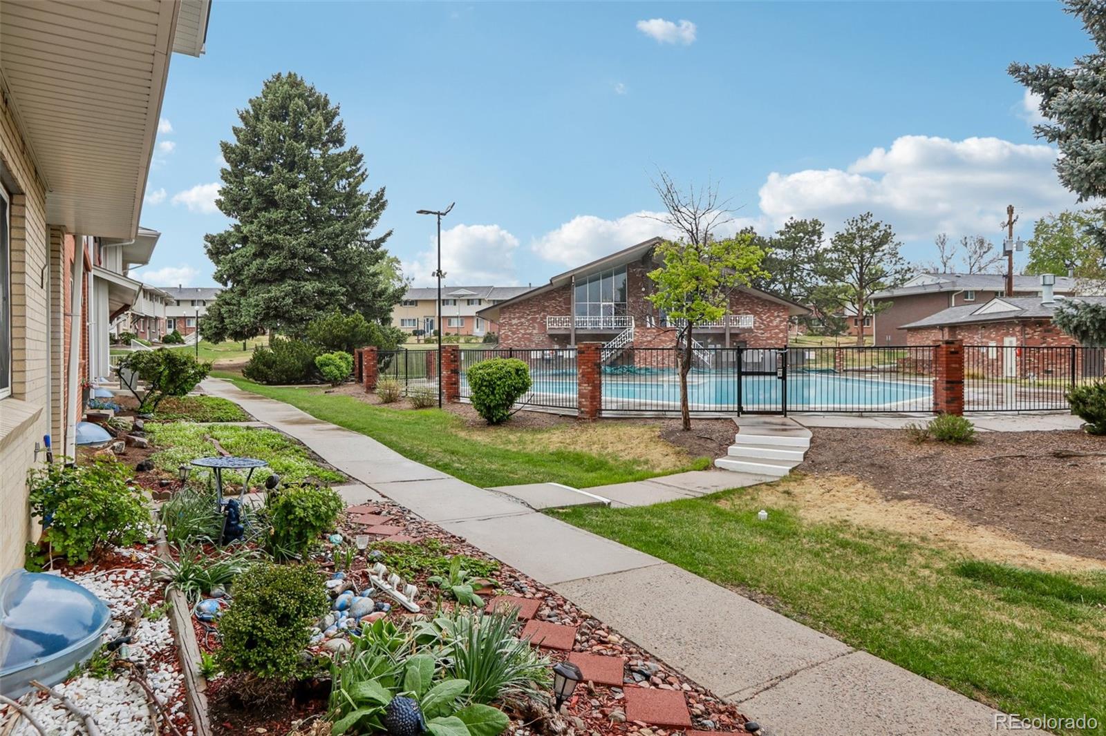 9183 E Oxford Drive Denver CO 80237