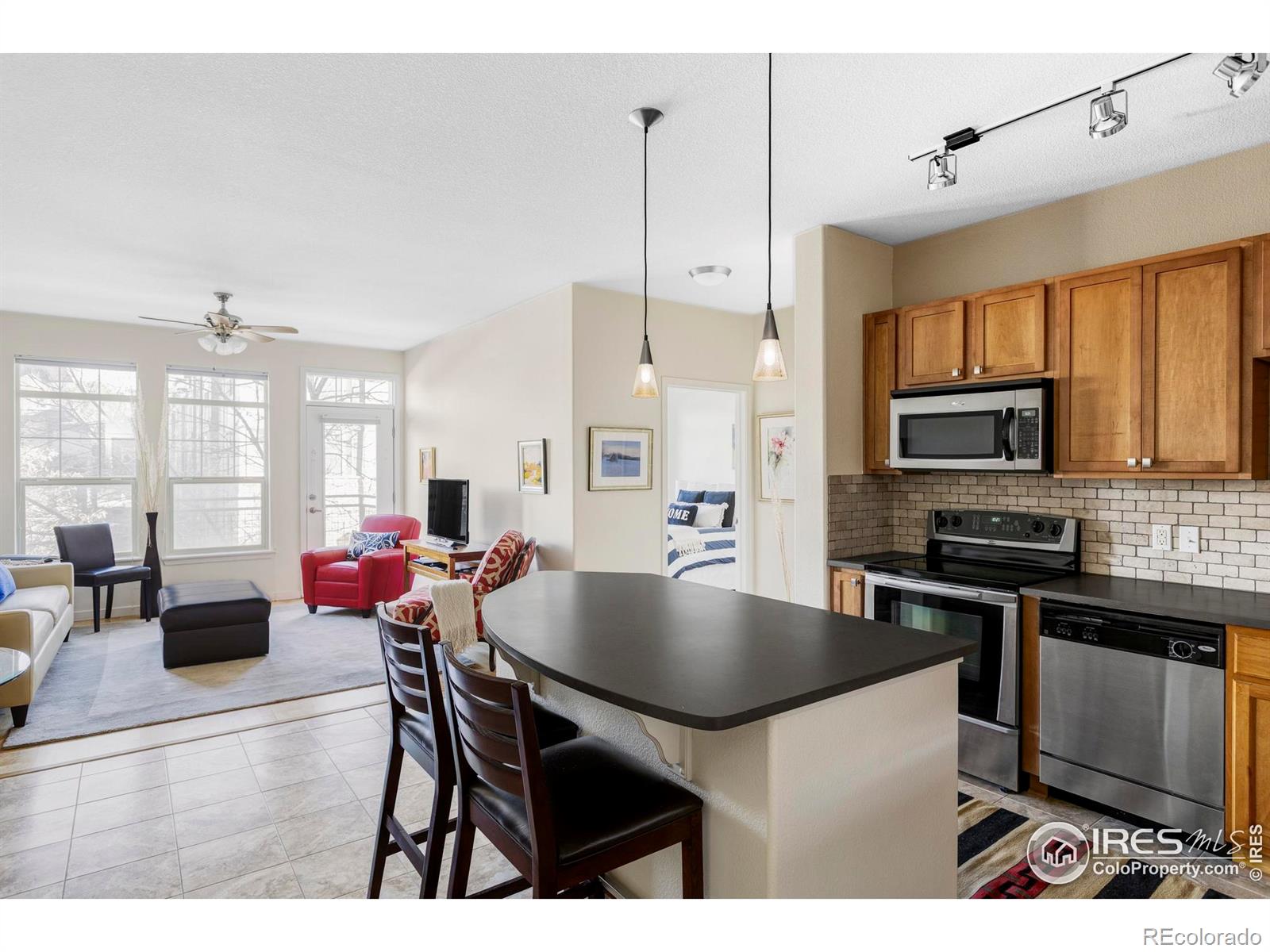 13456 Via Varra Broomfield CO 80020