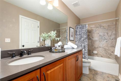 4709 Raven Run Broomfield CO 80023