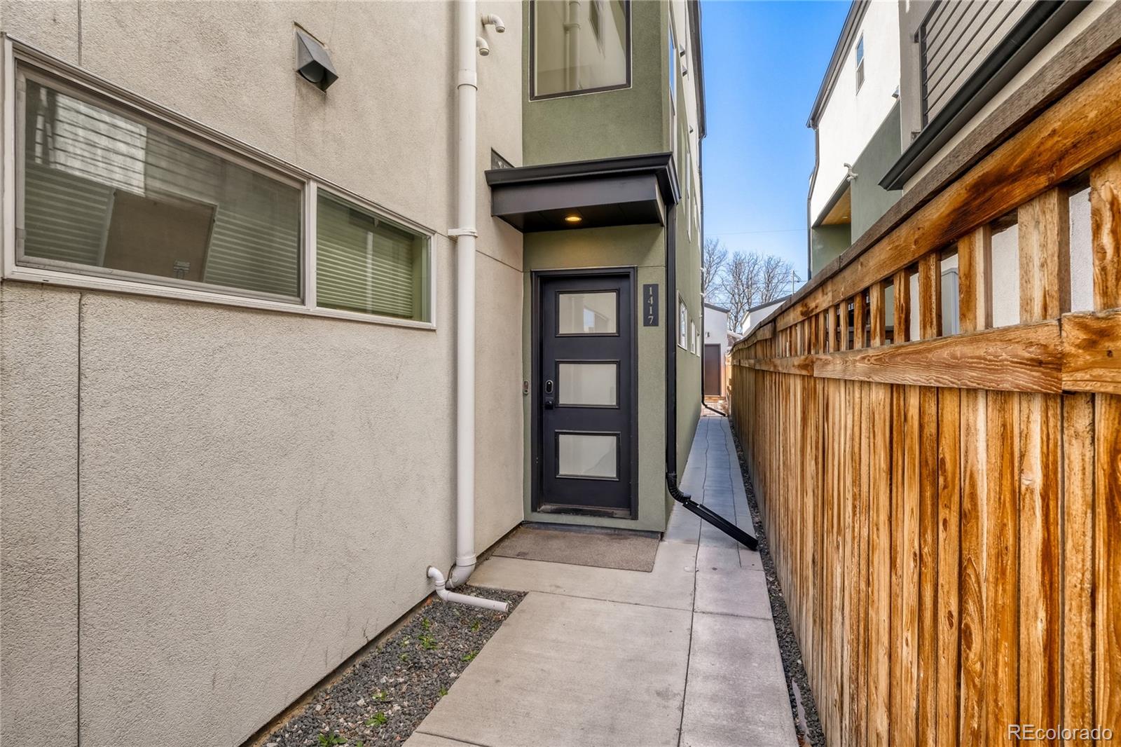 1417 Irving Street Denver CO 80204
