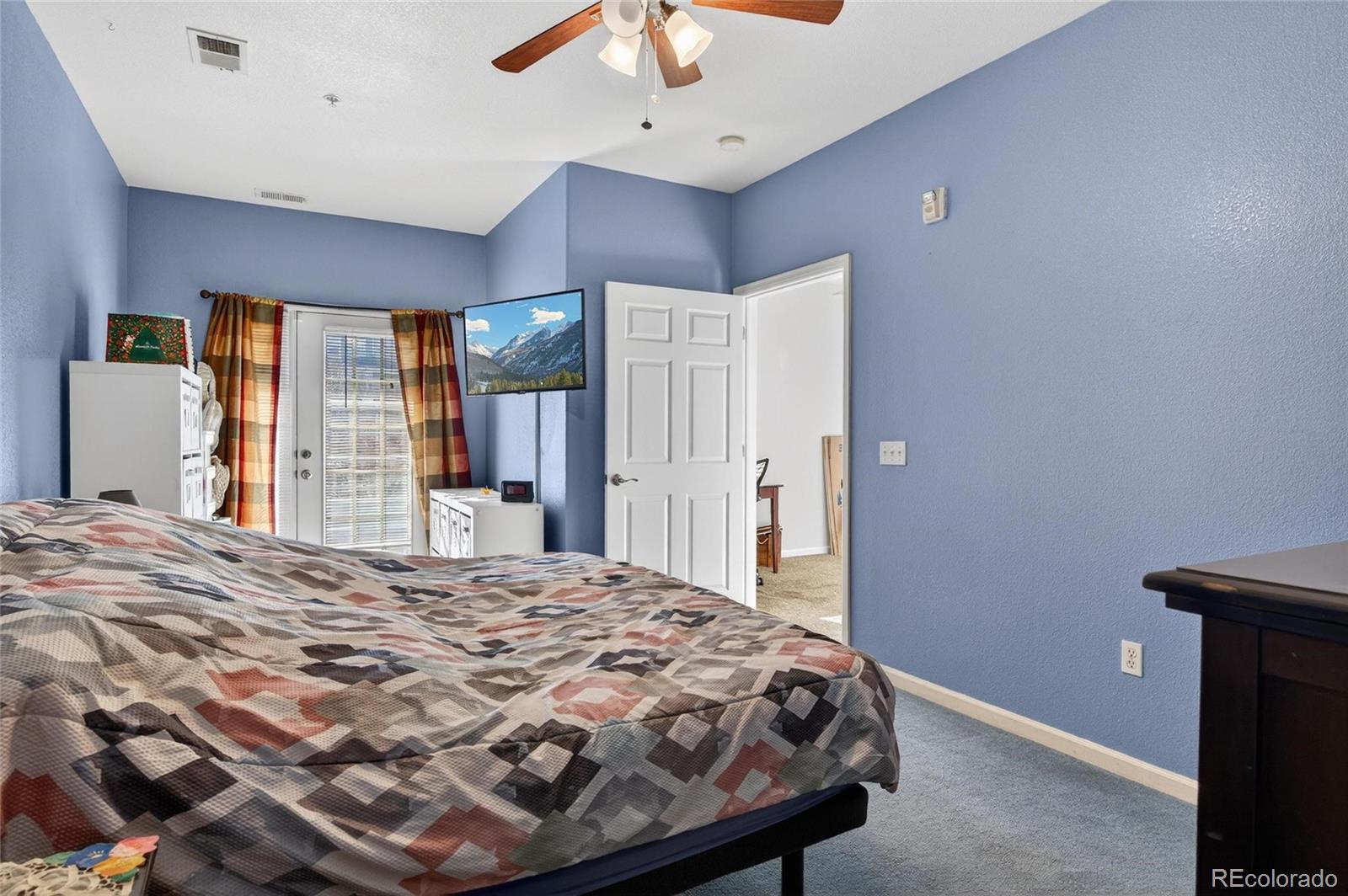 5255 Memphis Street Denver CO 80239