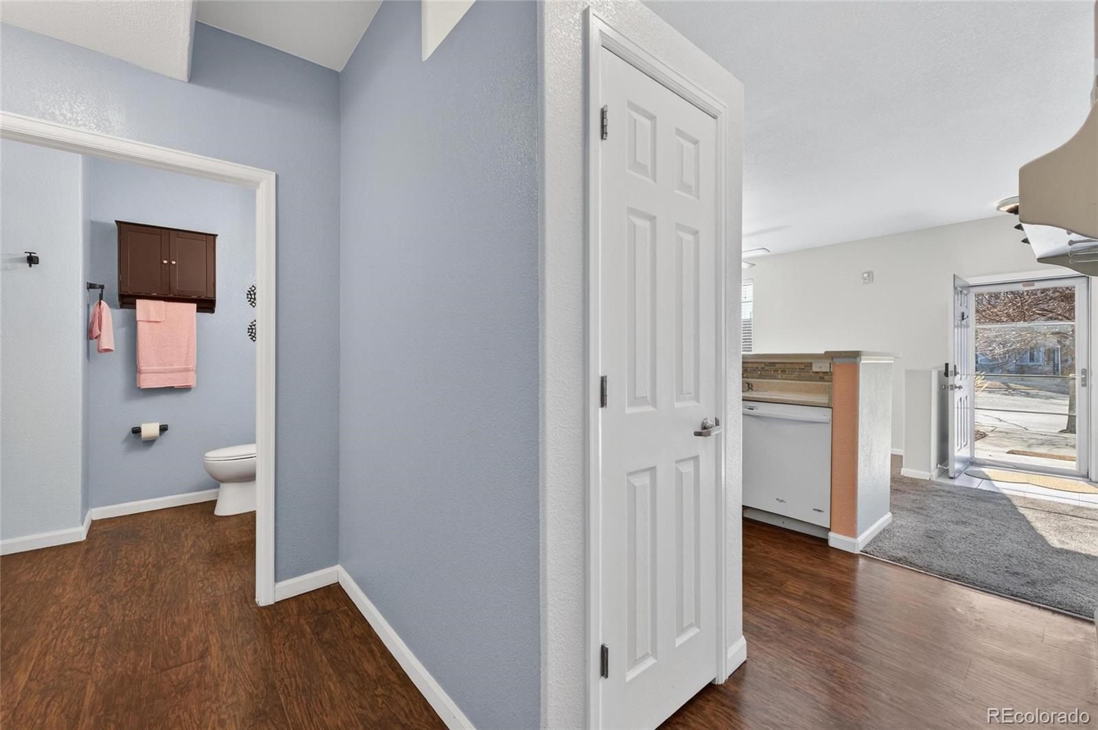 5255 Memphis Street Denver CO 80239