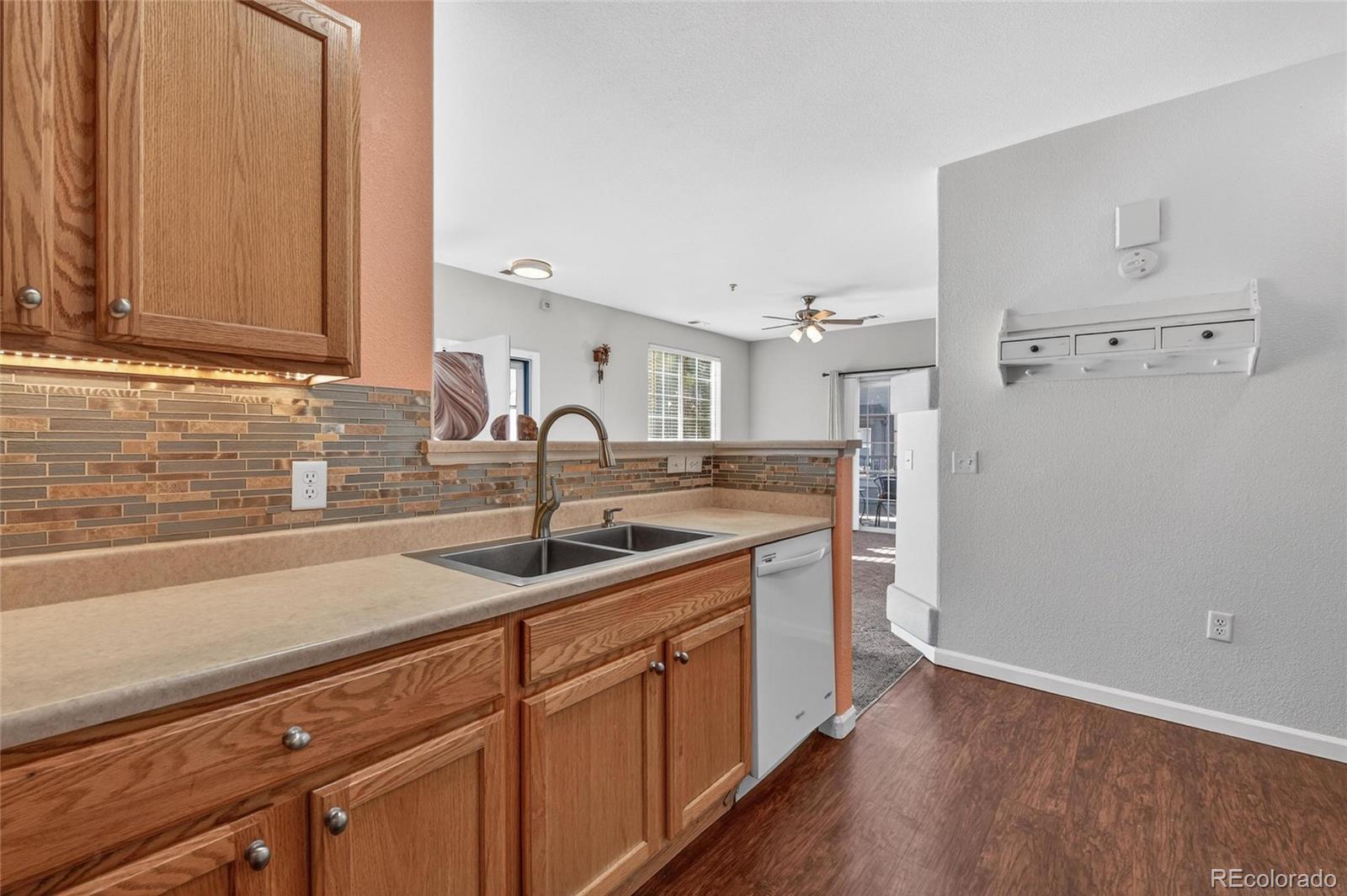 5255 Memphis Street Denver CO 80239