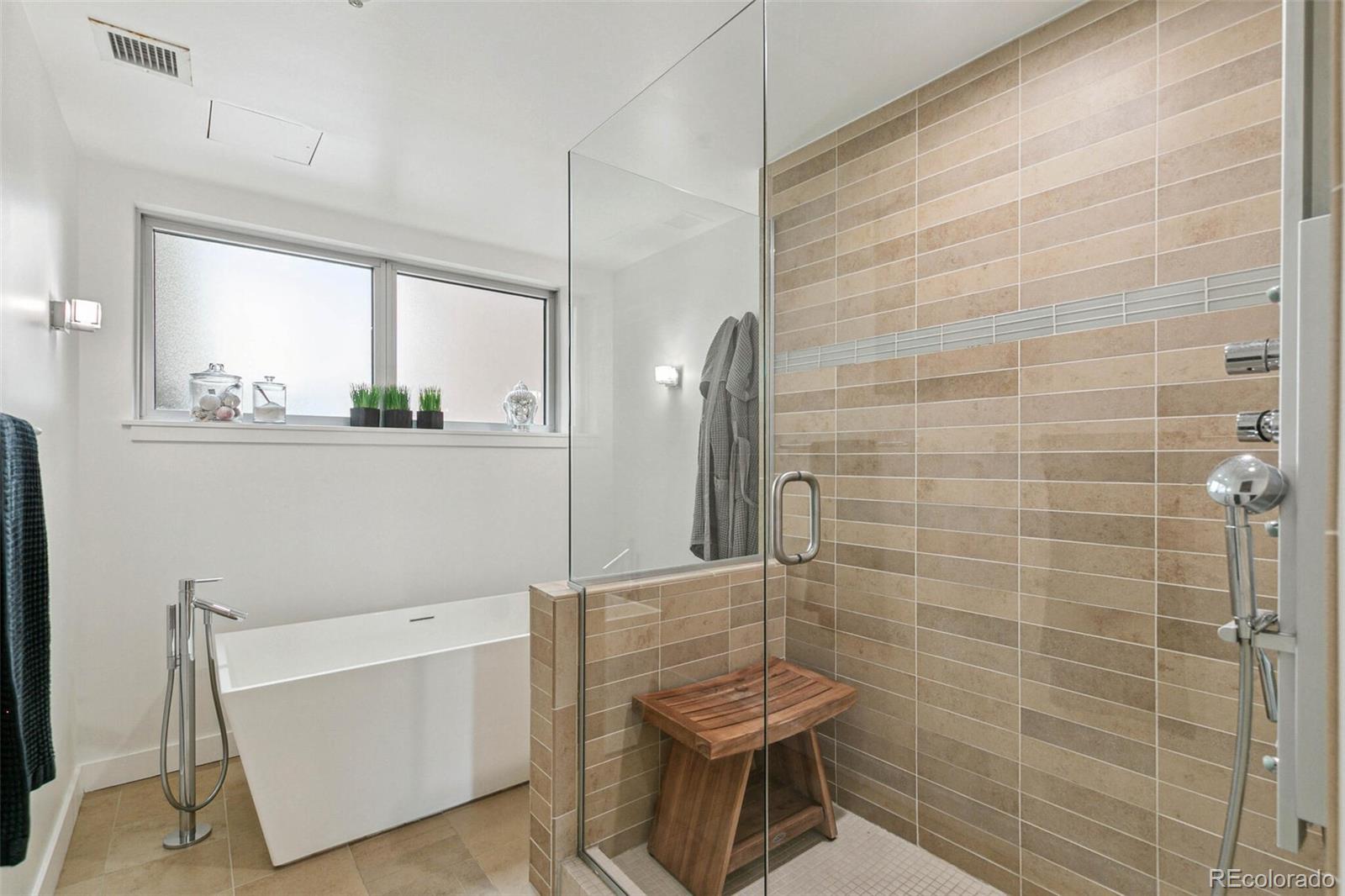 2229 Blake Street Denver CO 80205