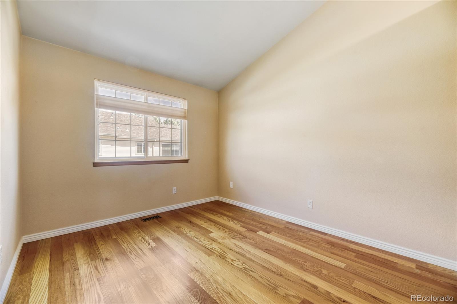 2083 S Xenia Way Denver CO 80231