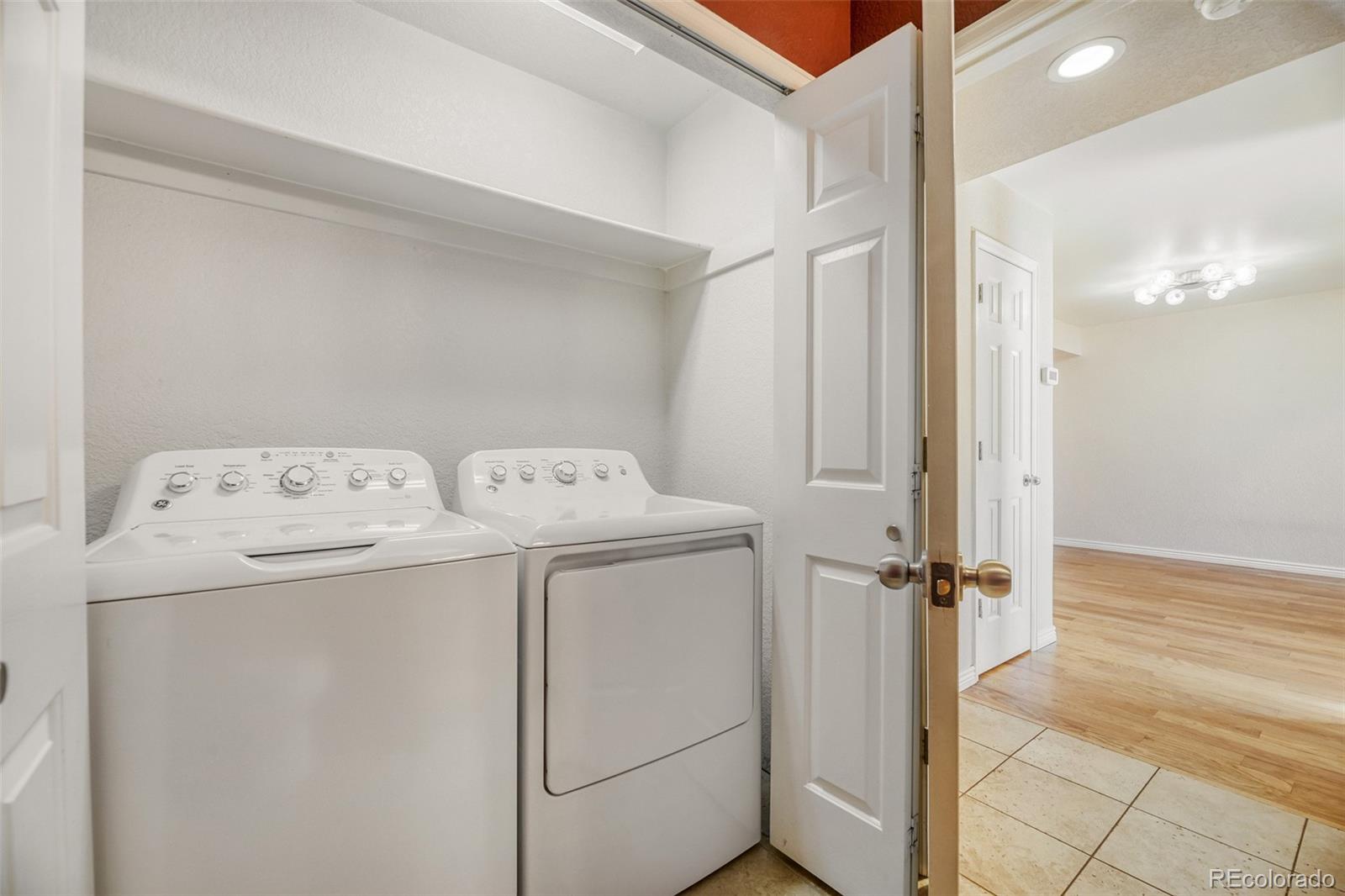 2083 S Xenia Way Denver CO 80231
