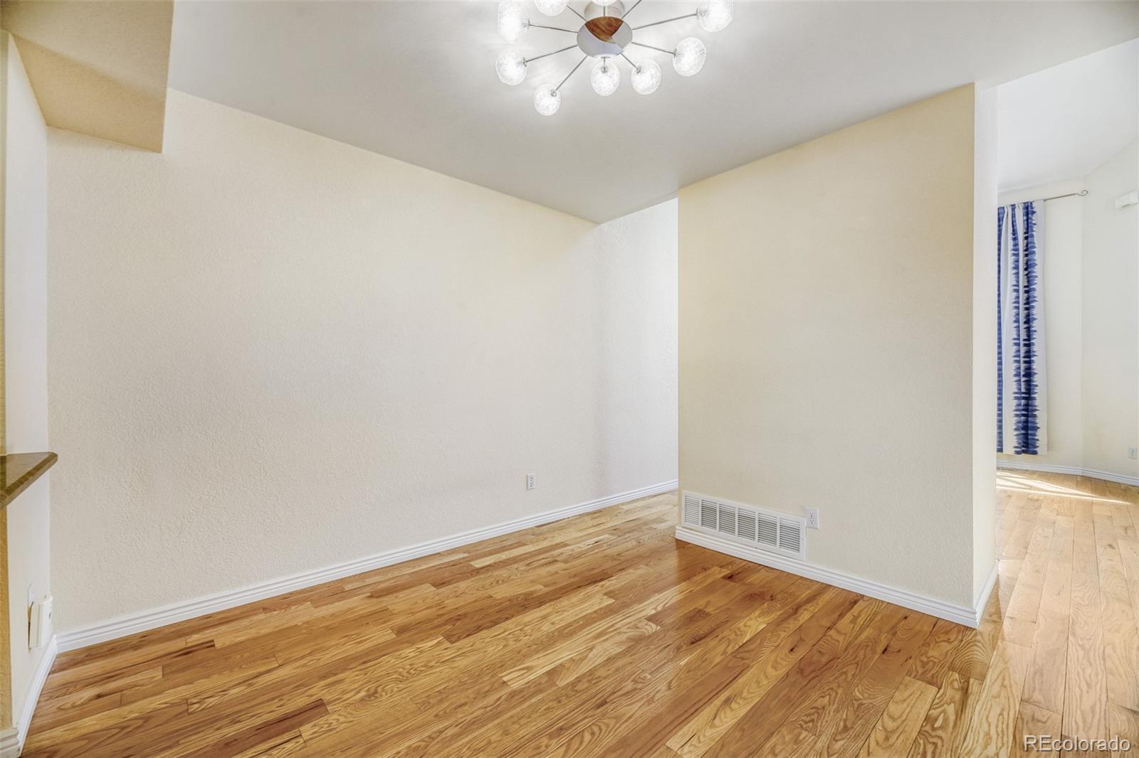 2083 S Xenia Way Denver CO 80231
