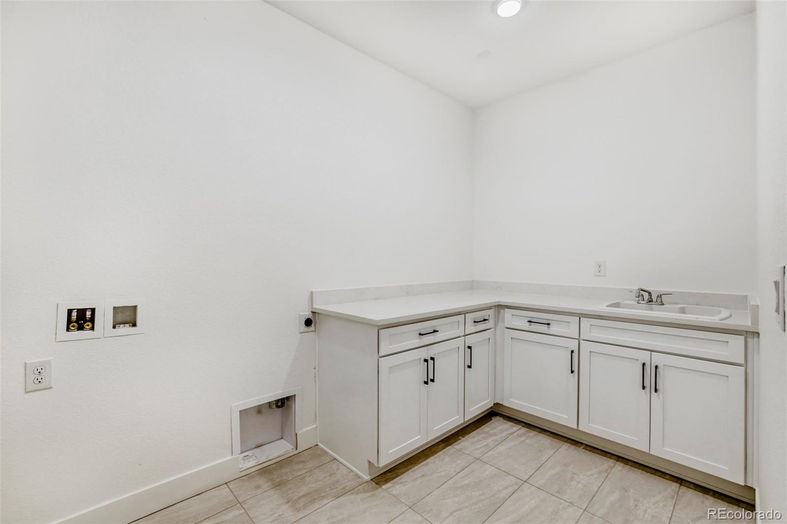 7712 S Irving Street Littleton CO 80120