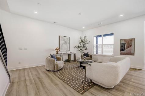 7712 S Irving Street Littleton CO 80120