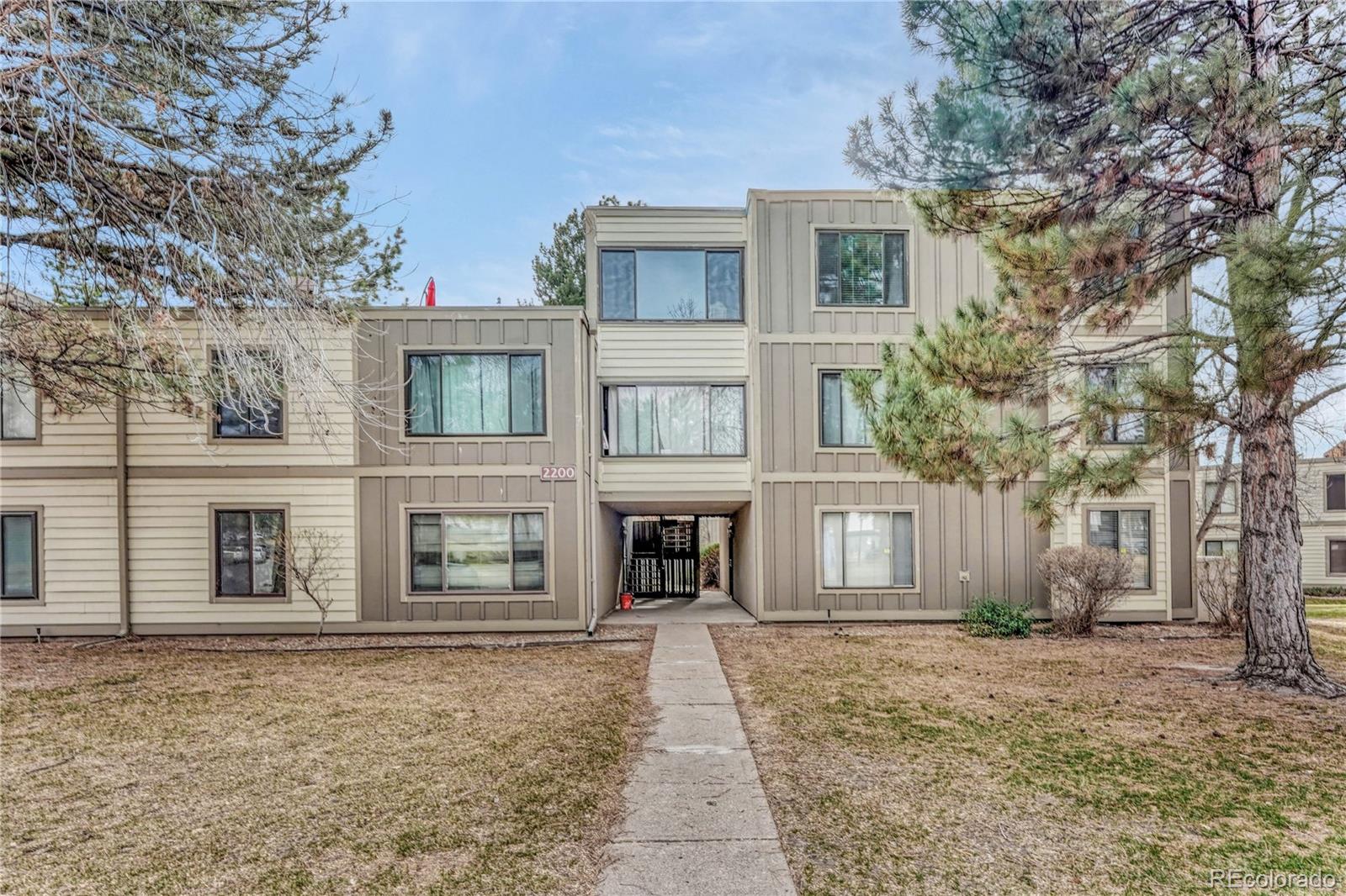 2525 S Dayton Way Denver CO 80231