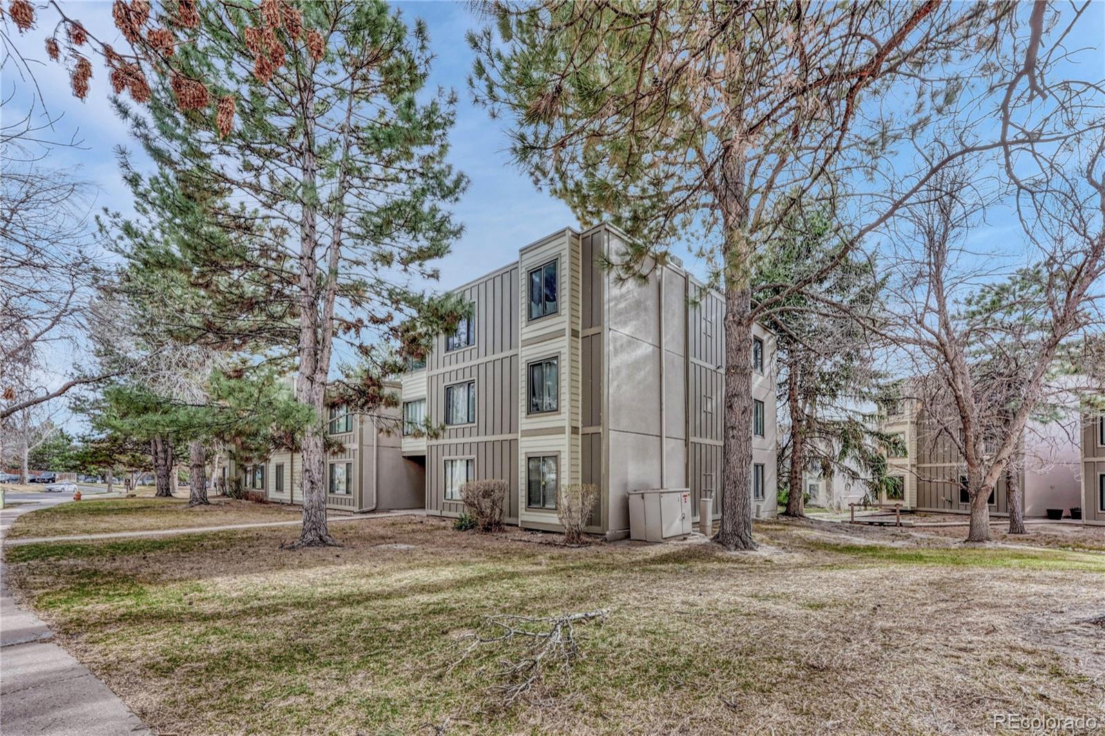 2525 S Dayton Way Denver CO 80231