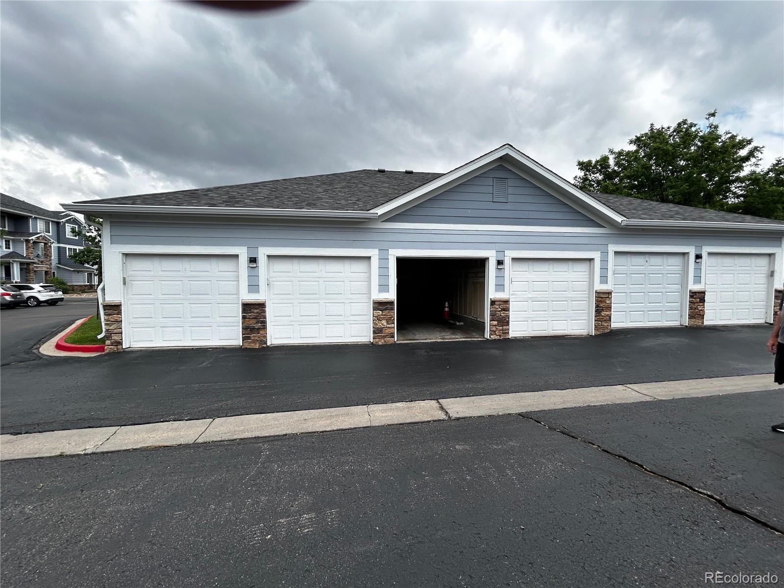 5255 Memphis Street Denver CO 80239