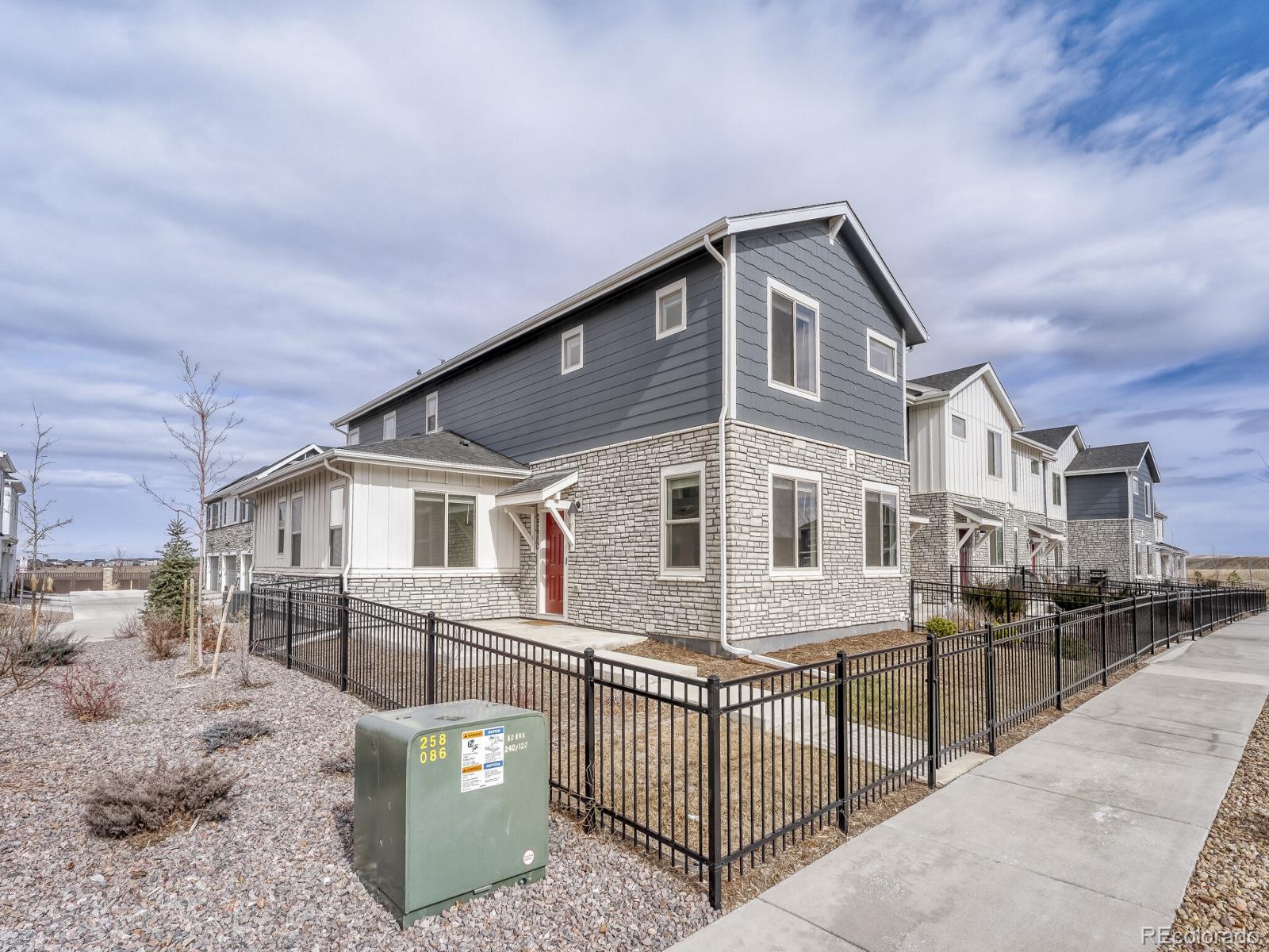 27693 E 1st Place Aurora CO 80018