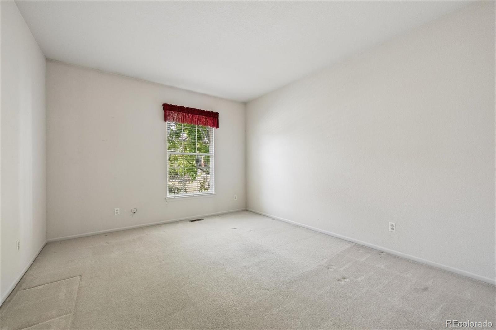 847 S Evanston Circle Aurora CO 80012