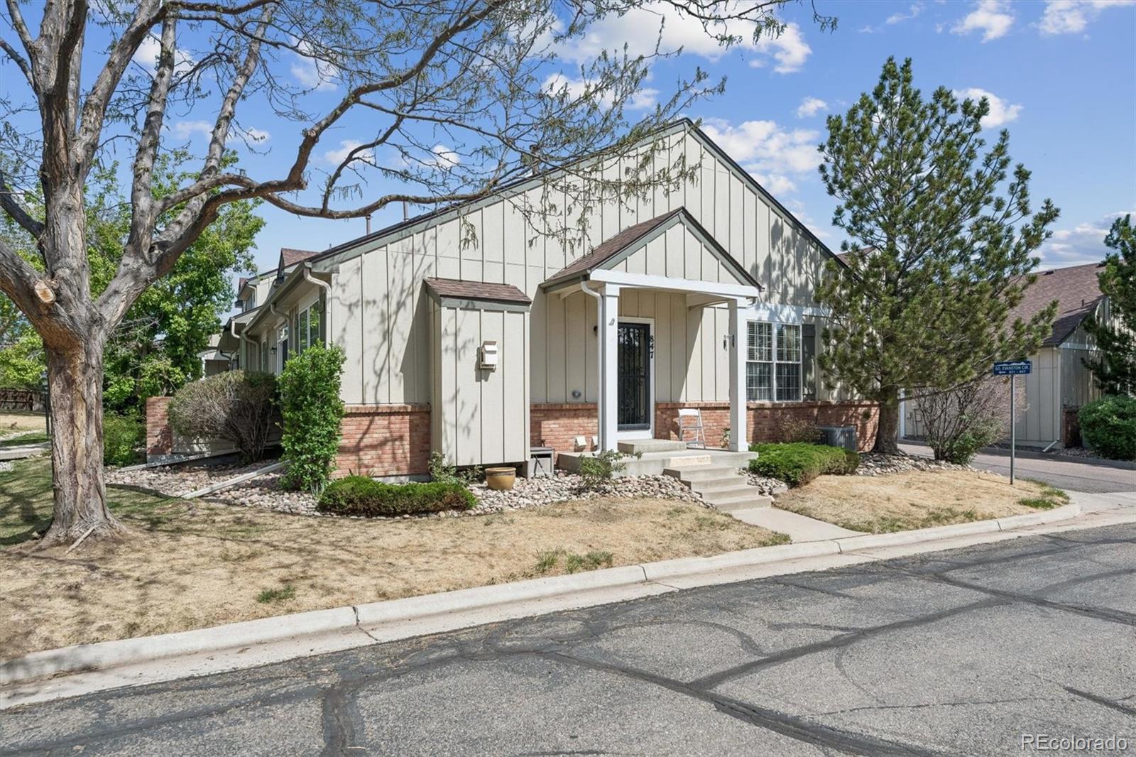 847 S Evanston Circle Aurora CO 80012