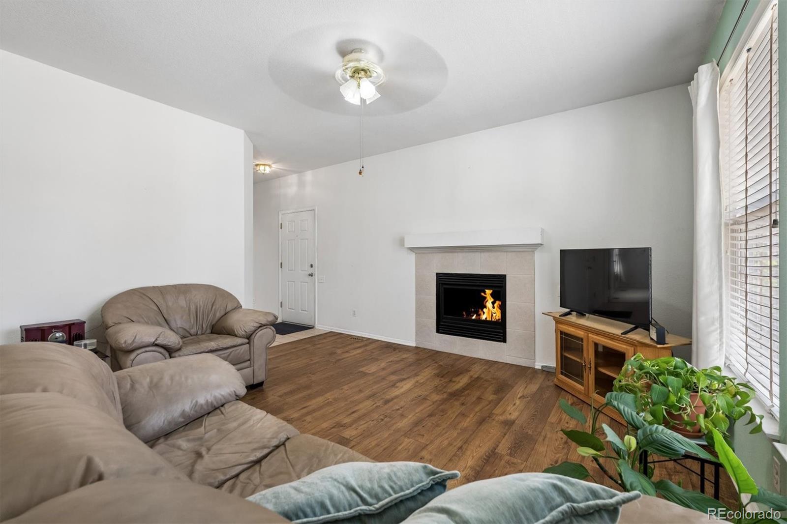 847 S Evanston Circle Aurora CO 80012