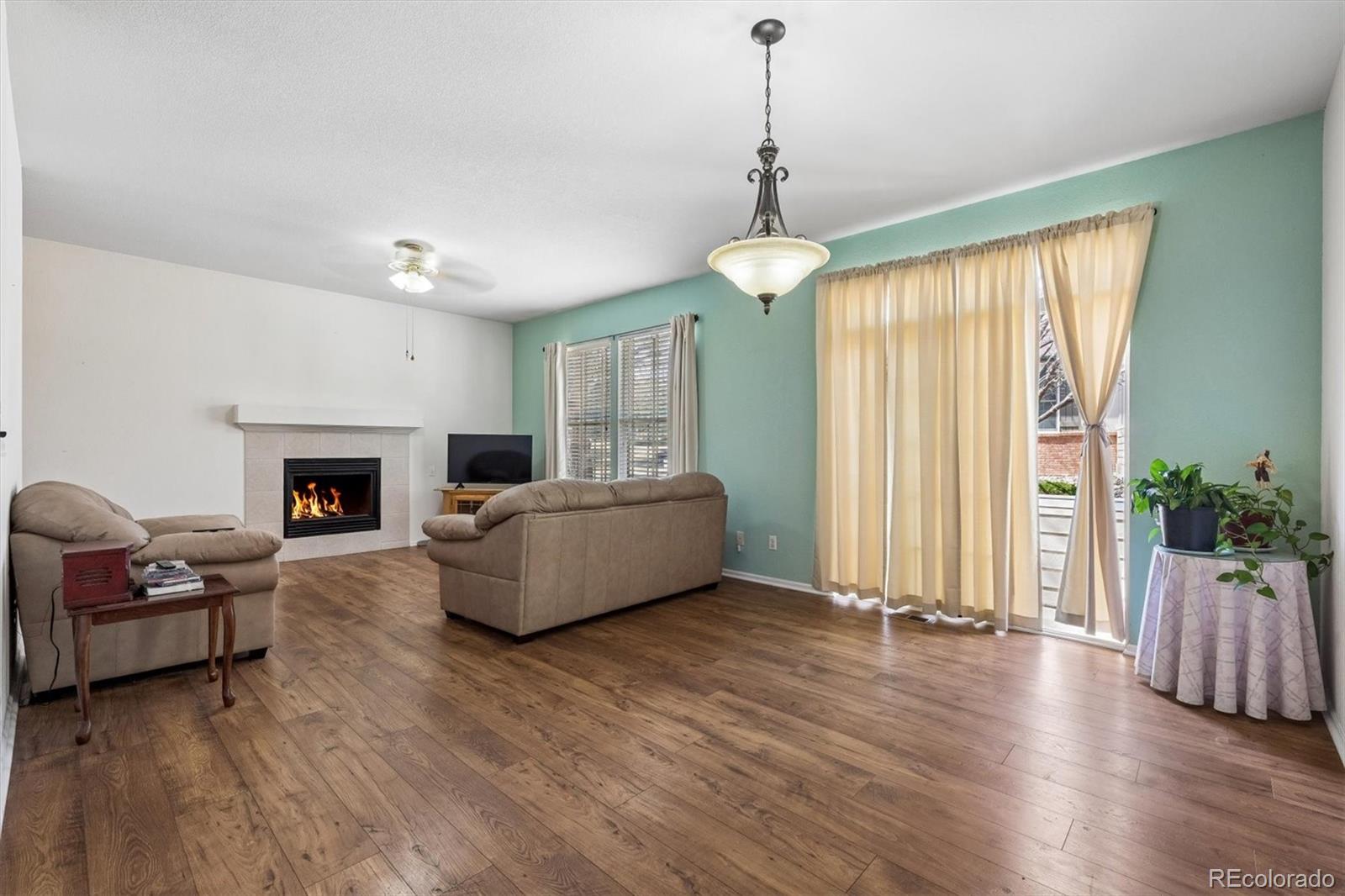 847 S Evanston Circle Aurora CO 80012