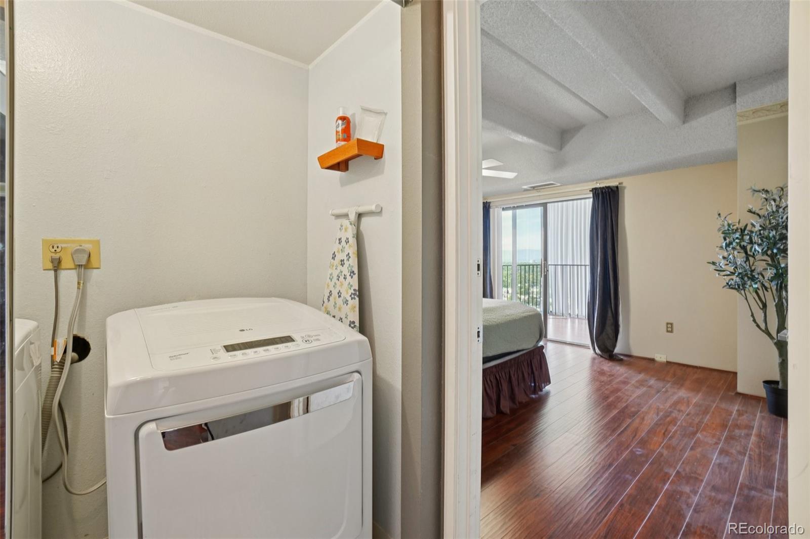 7877 E Mississippi Avenue Denver CO 80247