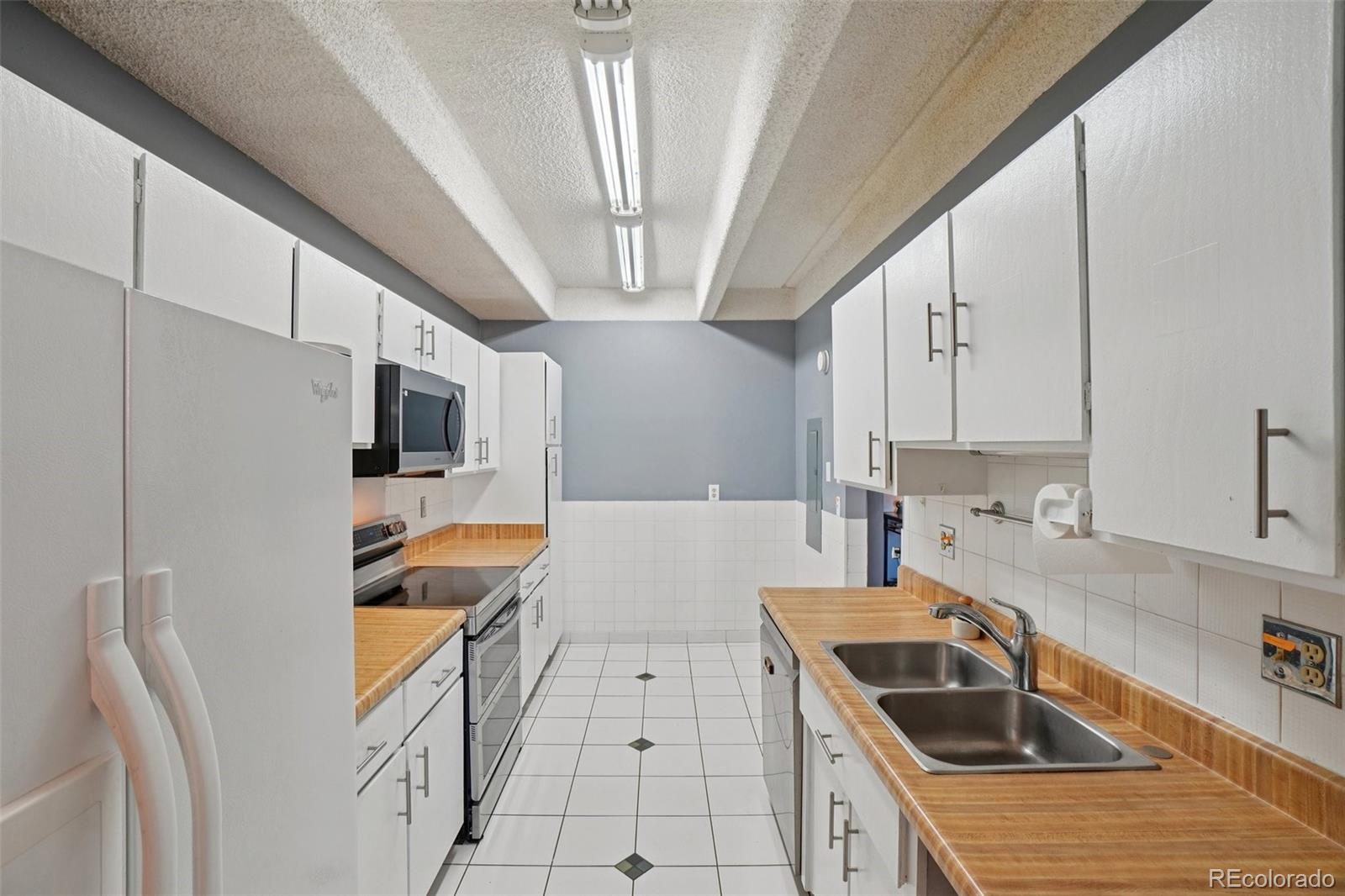 7877 E Mississippi Avenue Denver CO 80247