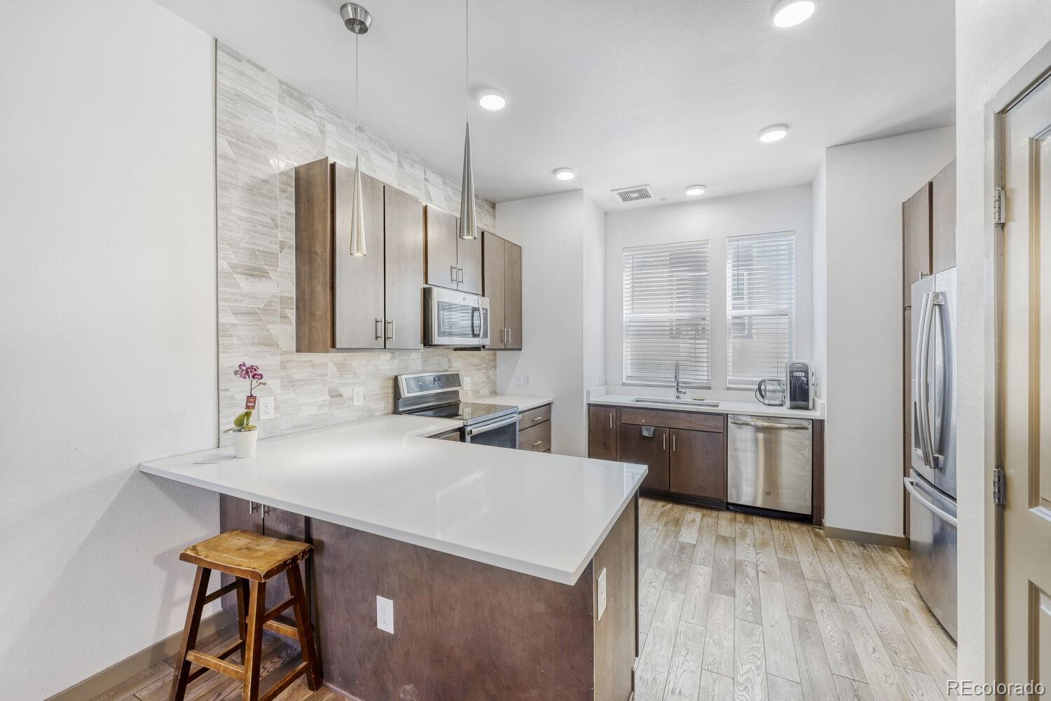 2200 Tremont Place Denver CO 80205