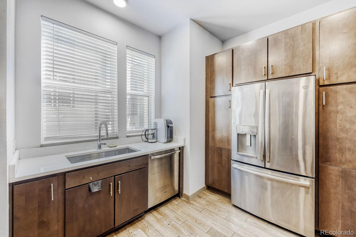 2200 Tremont Place Denver CO 80205