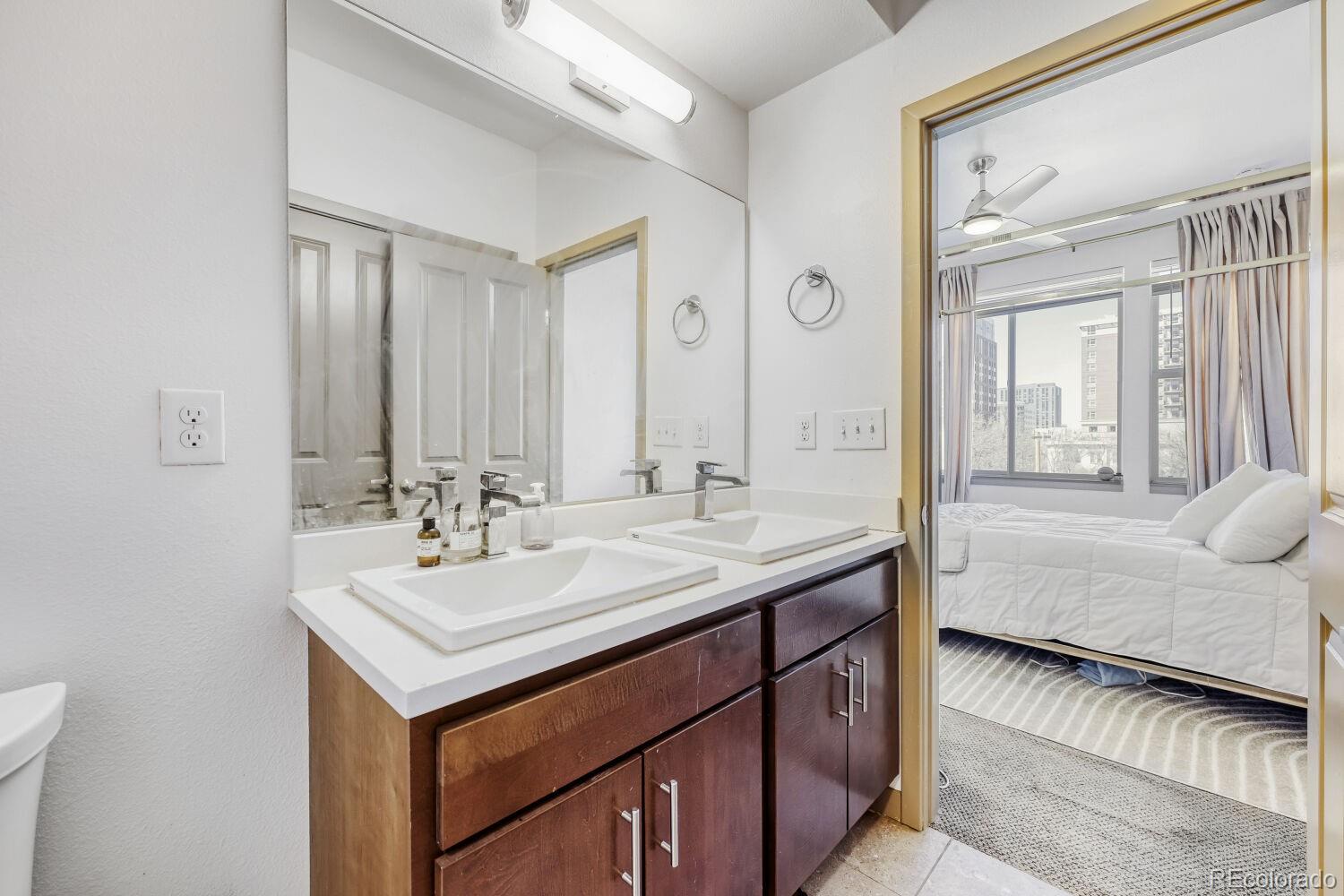 2200 Tremont Place Denver CO 80205