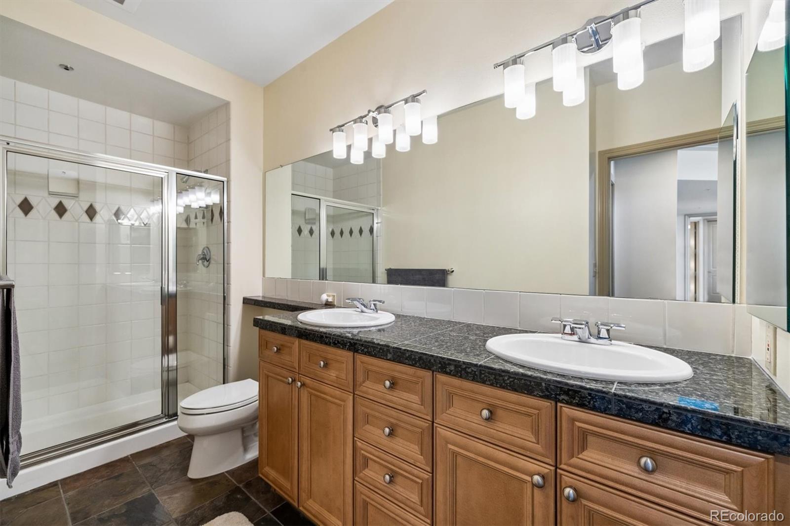 8100 E Union Avenue Denver CO 80237