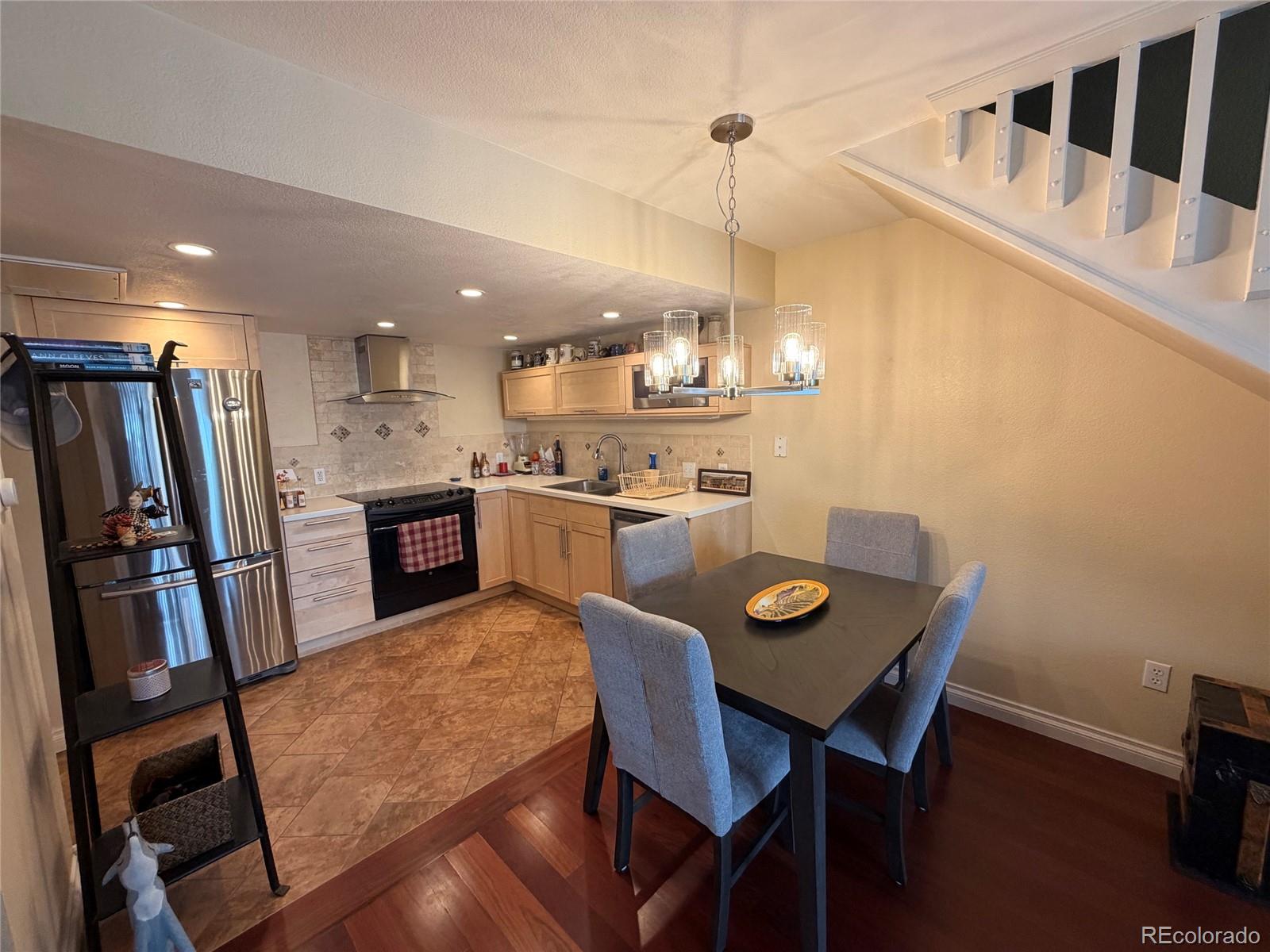 1650 S Deframe Street Lakewood CO 80228