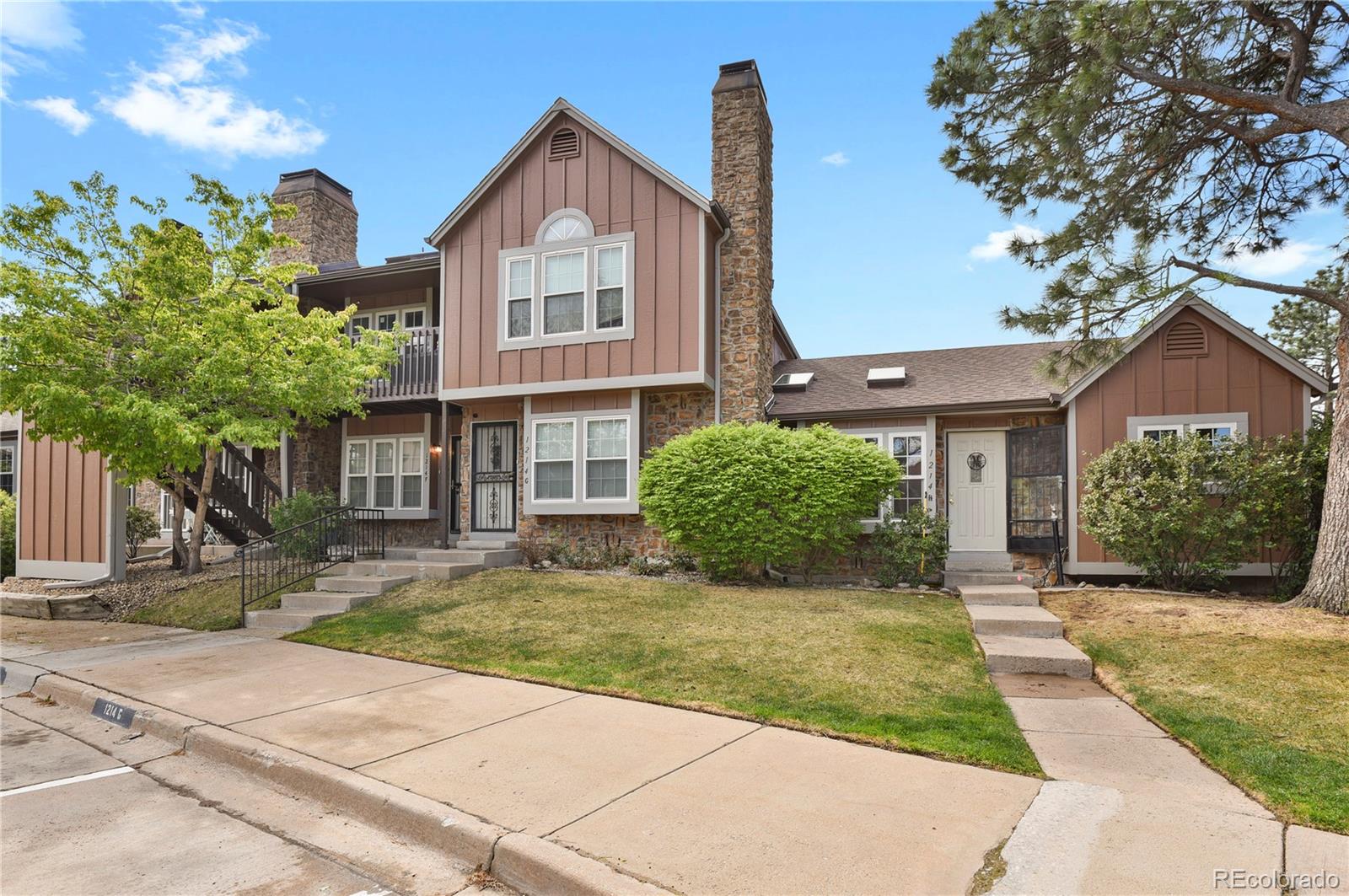 1214 S Flower Circle Lakewood CO 80232