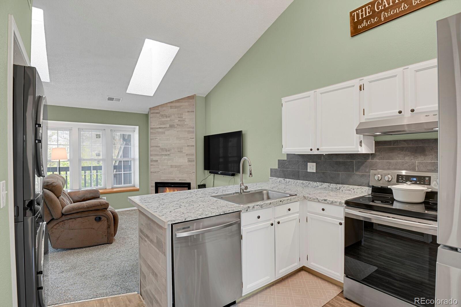 1214 S Flower Circle Lakewood CO 80232