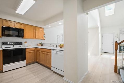 6806 Los Reyes Circle Colorado Springs CO 80918