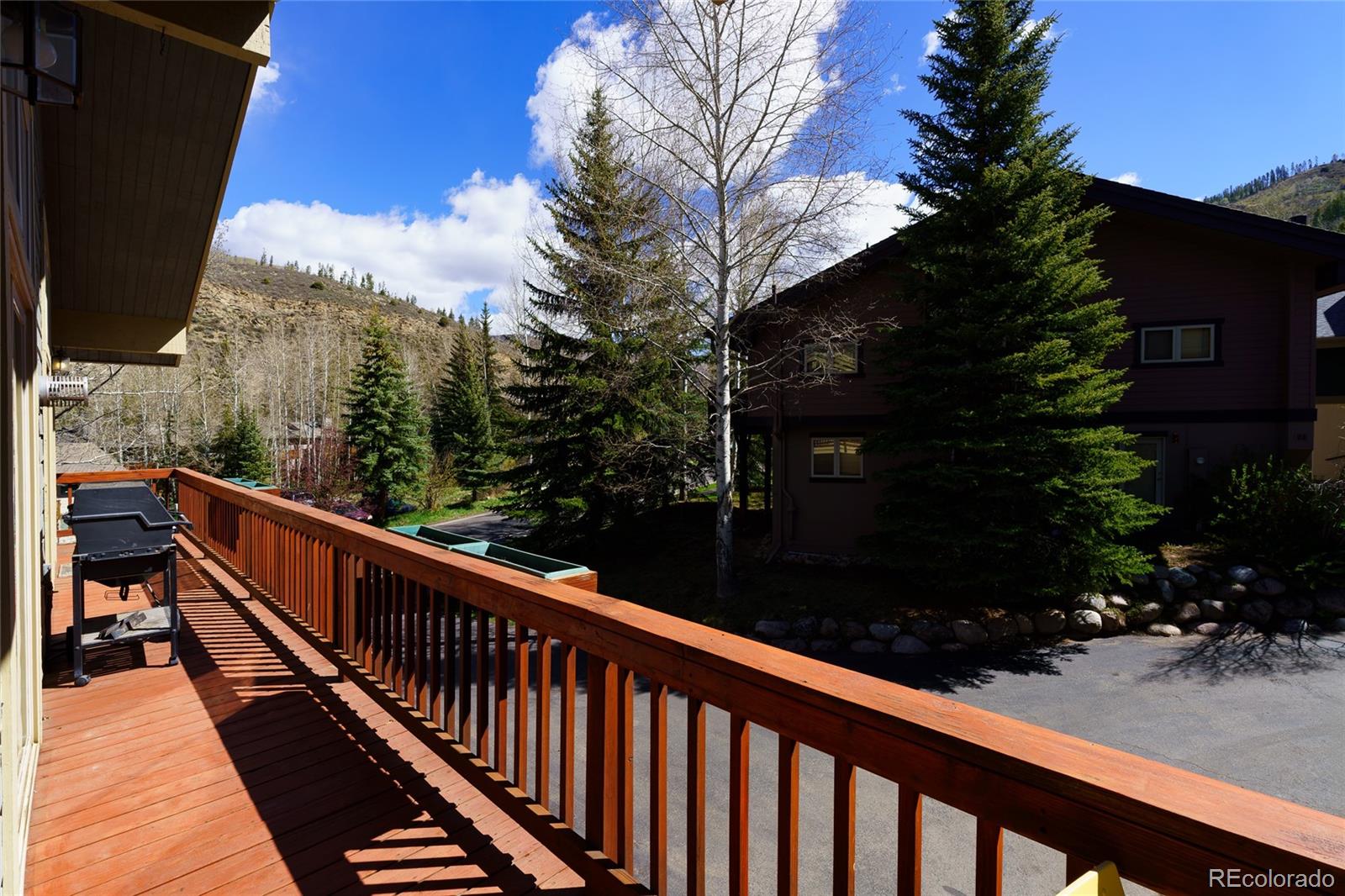2782 Kinnikinnick Road Vail CO 81657