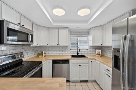12523 E Pacific Circle Aurora CO 80014