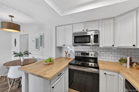 12523 E Pacific Circle Aurora CO 80014