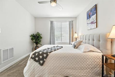 5250 S Huron Way Littleton CO 80120