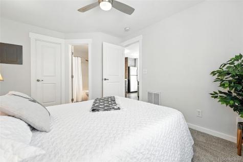 5250 S Huron Way Littleton CO 80120