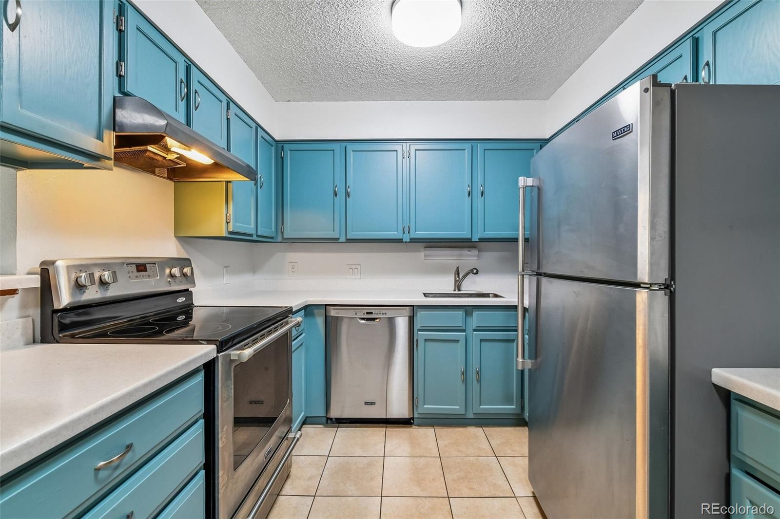 205 Wright Street Lakewood CO 80228