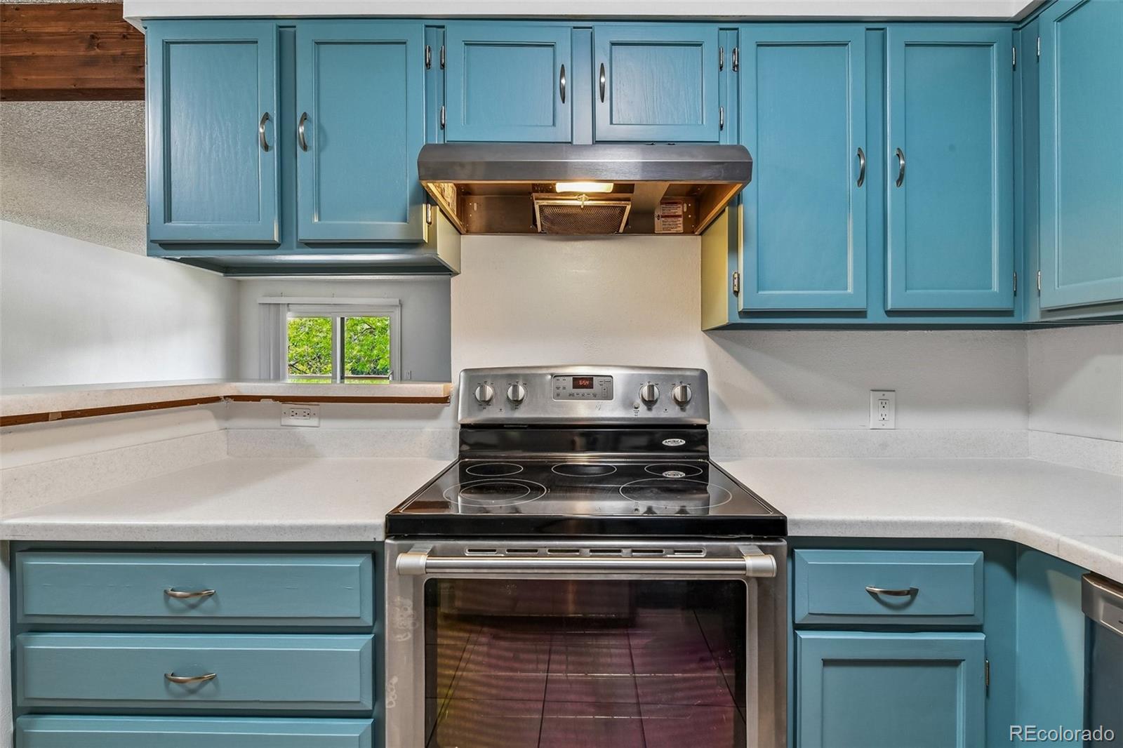 205 Wright Street Lakewood CO 80228