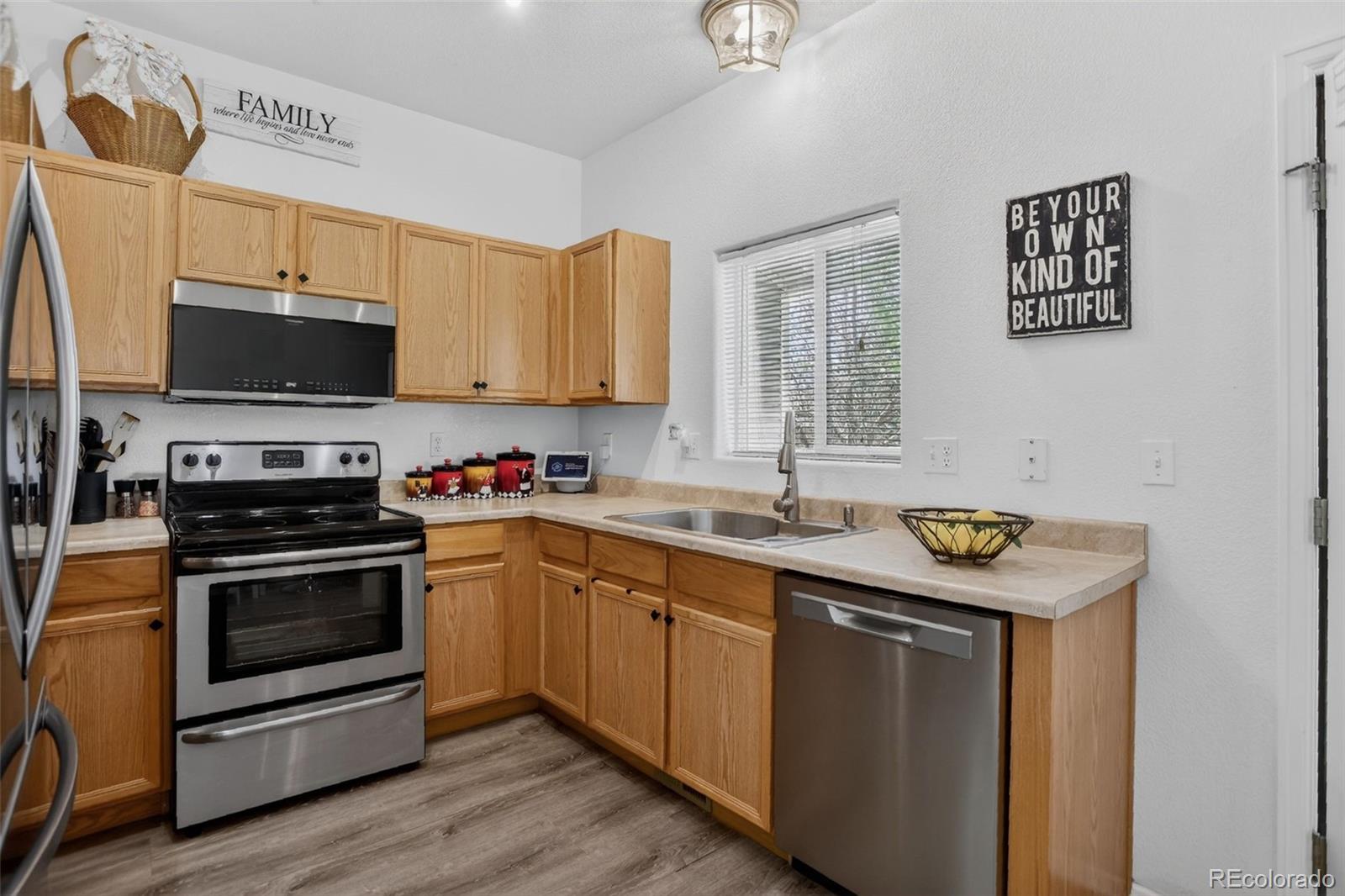 2116 Creekridge Point Colorado Springs CO 80910