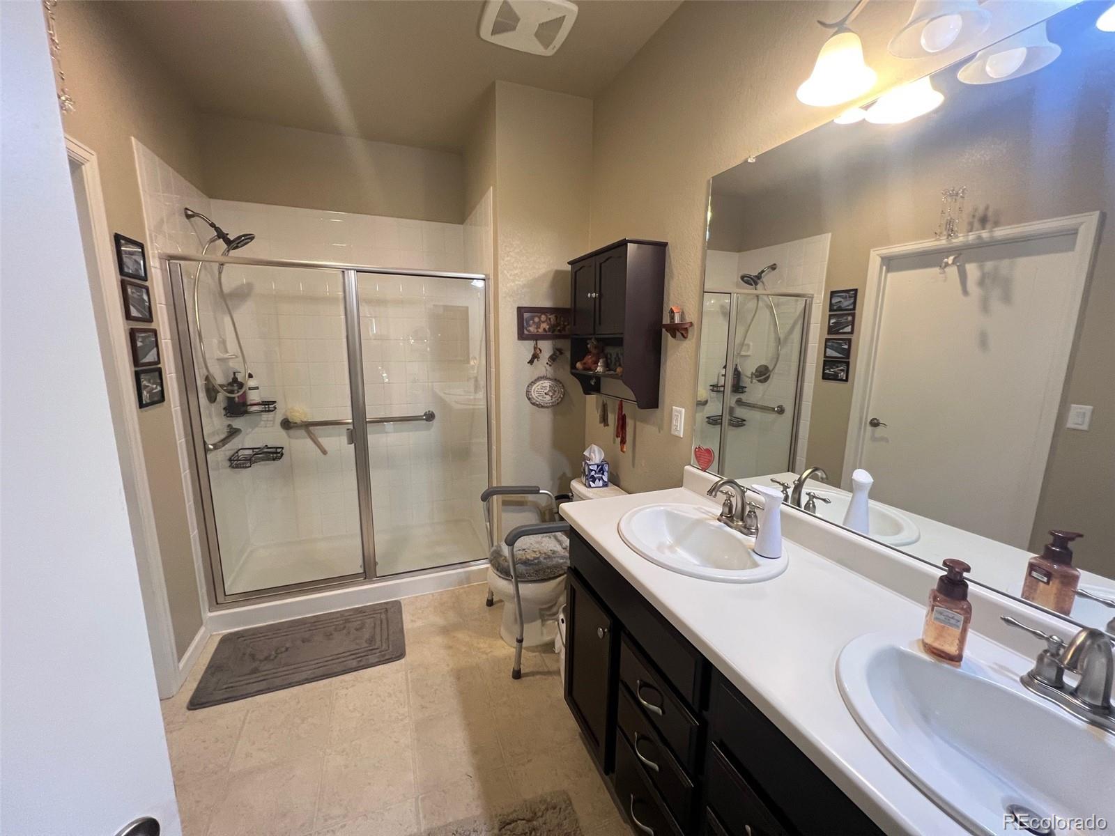 2029 S Flanders Way Aurora CO 80013