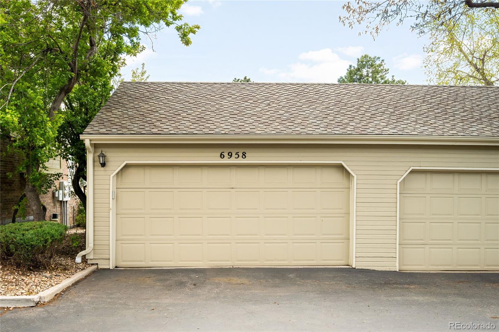 6958 E Briarwood Circle Centennial CO 80112