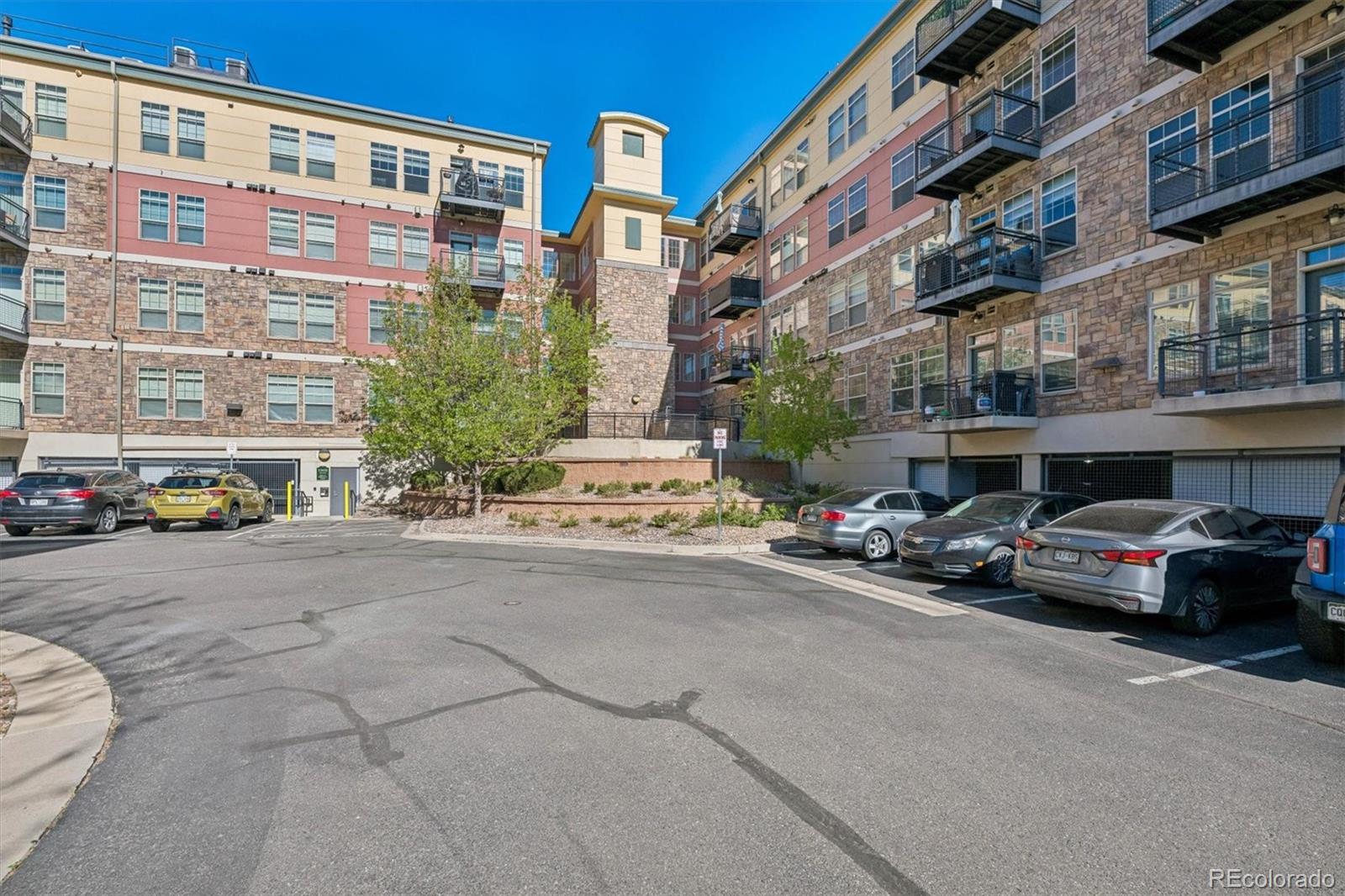 13456 Via Varra Broomfield CO 80020