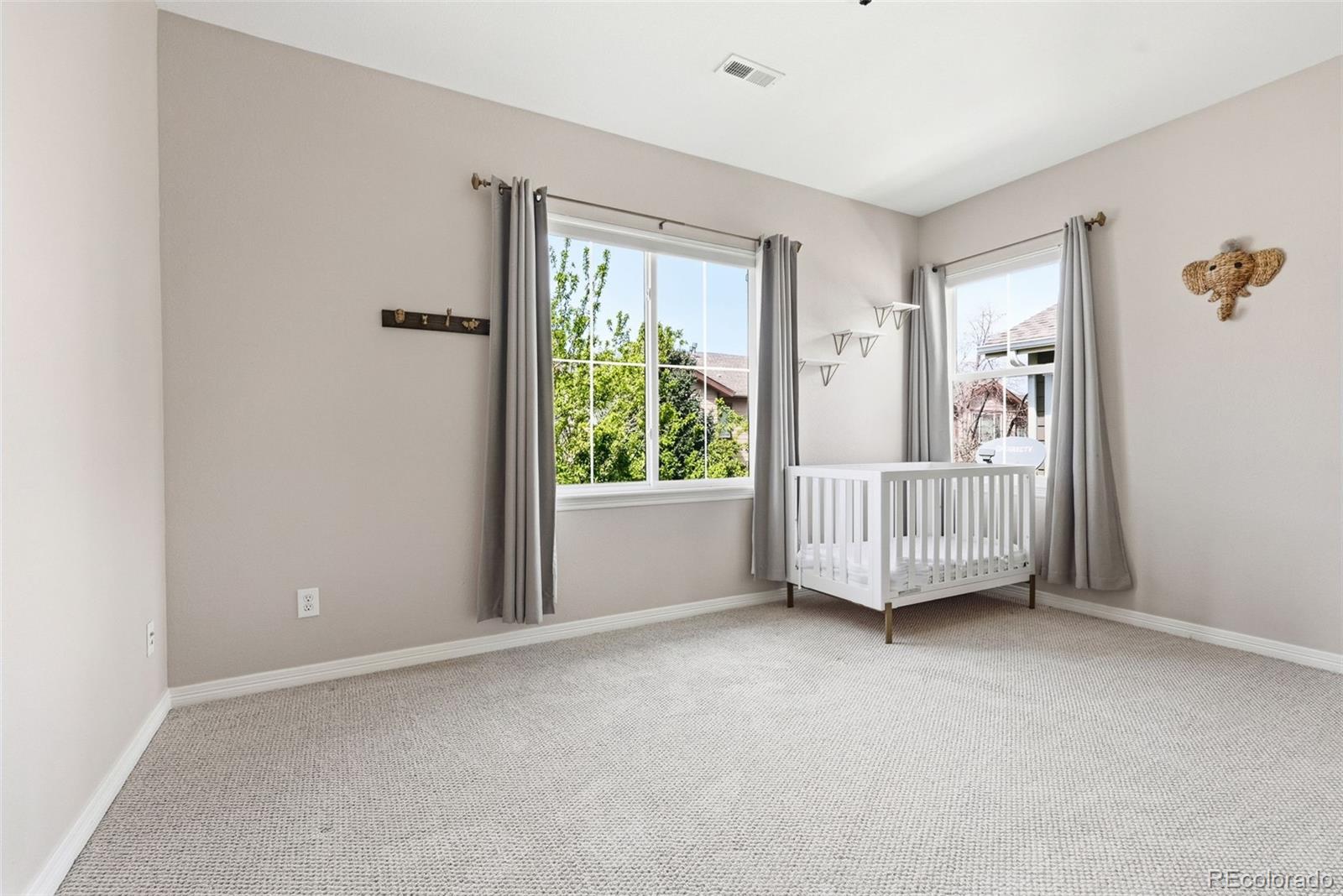 6175 S Paris Street Englewood CO 80111