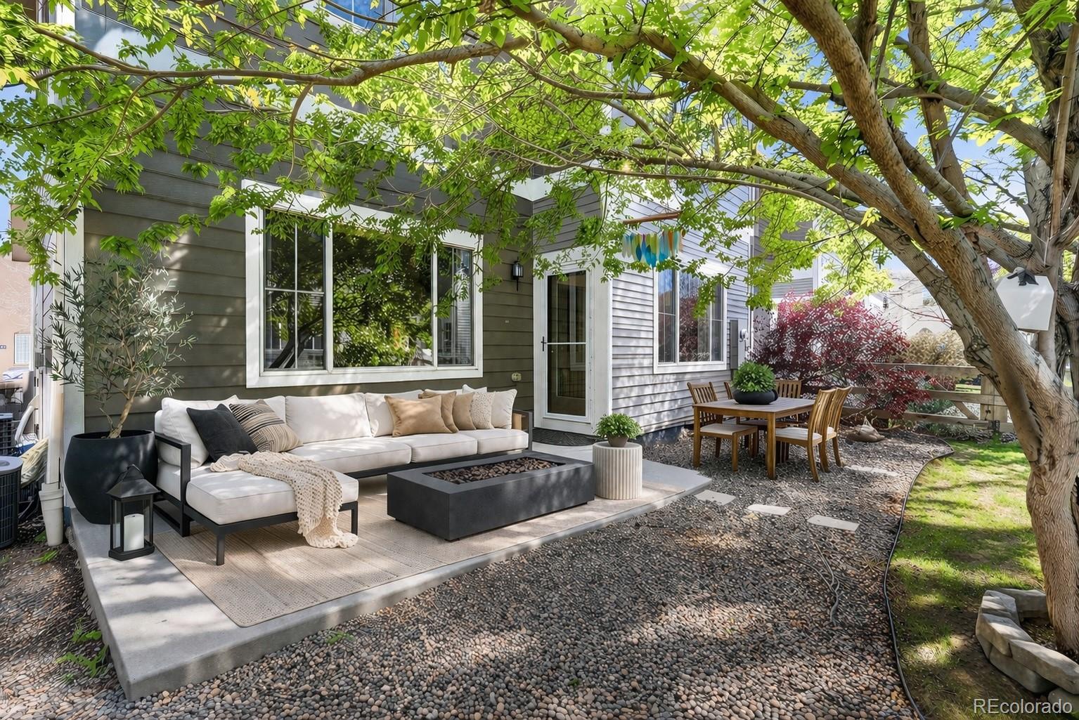 6175 S Paris Street Englewood CO 80111