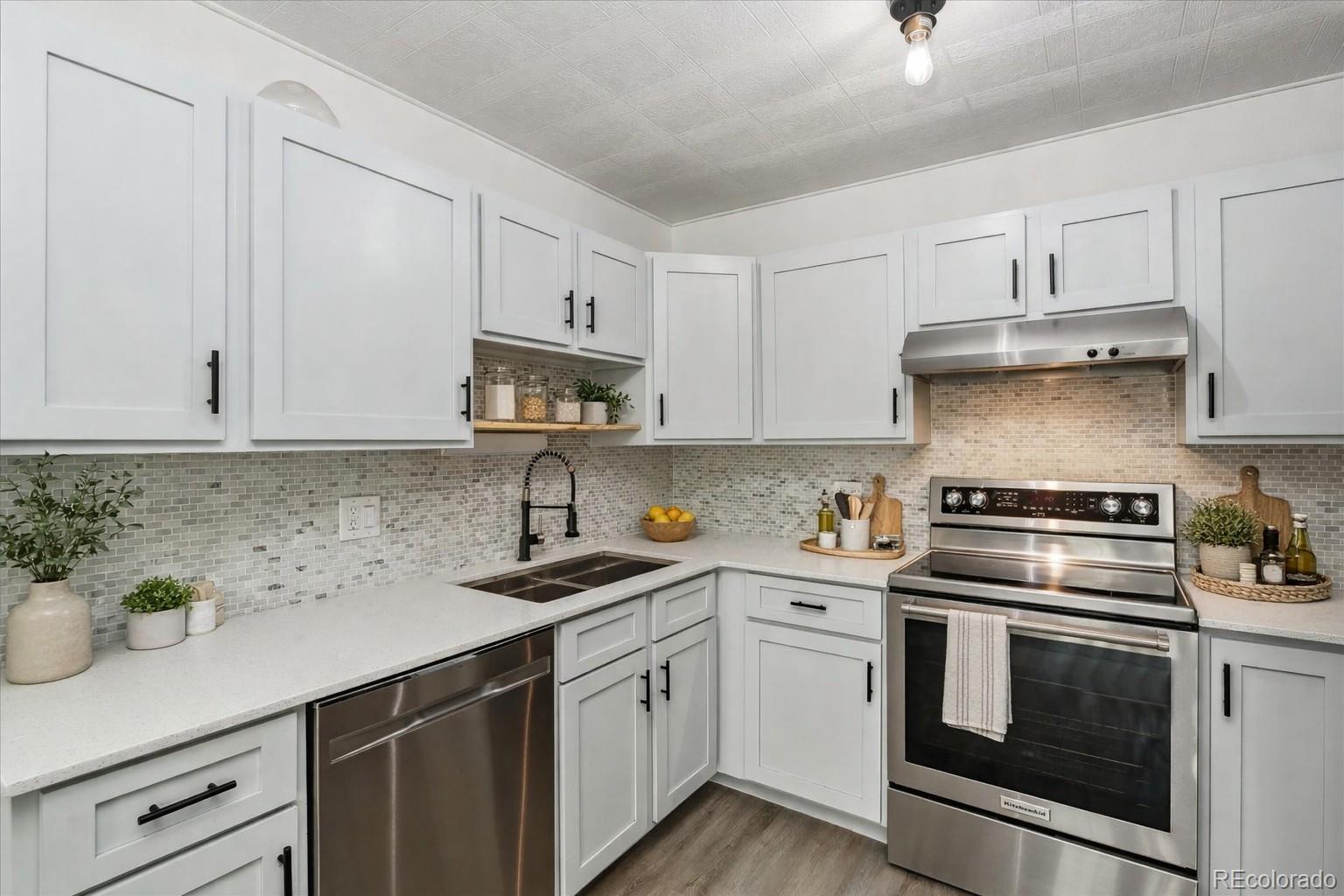 585 S Alton Way Denver CO 80247