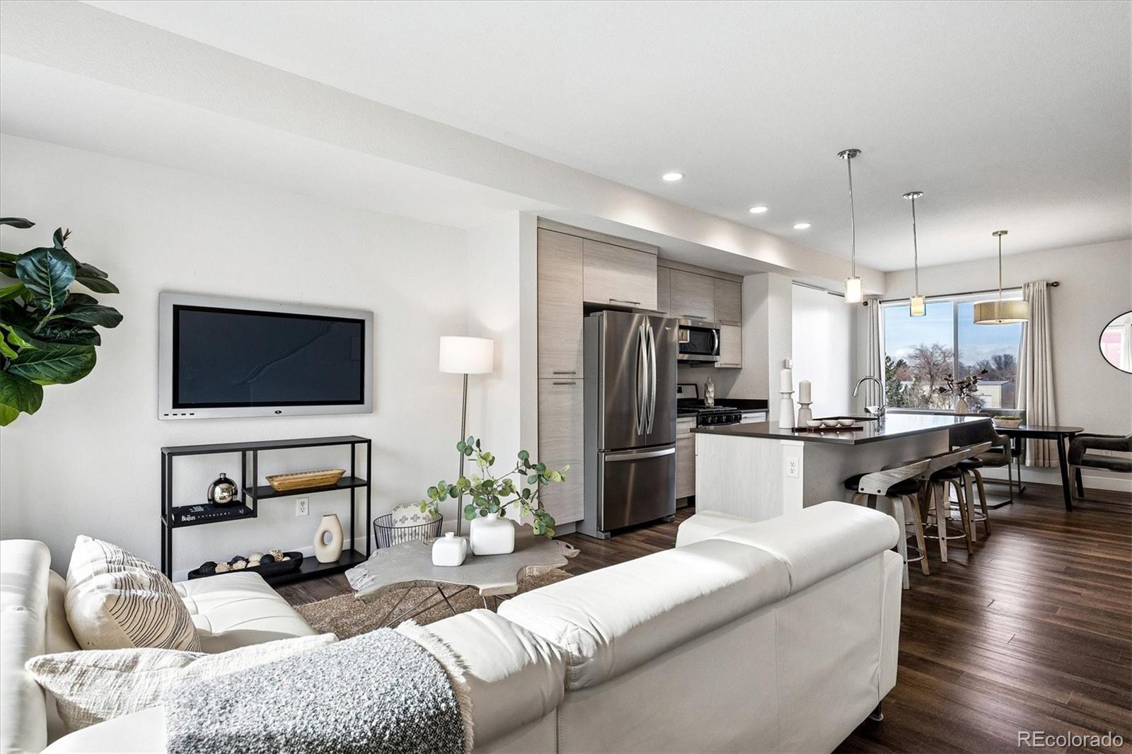 5621 W 11th Place Lakewood CO 80214