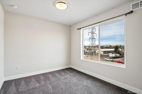 5621 W 11th Place Lakewood CO 80214