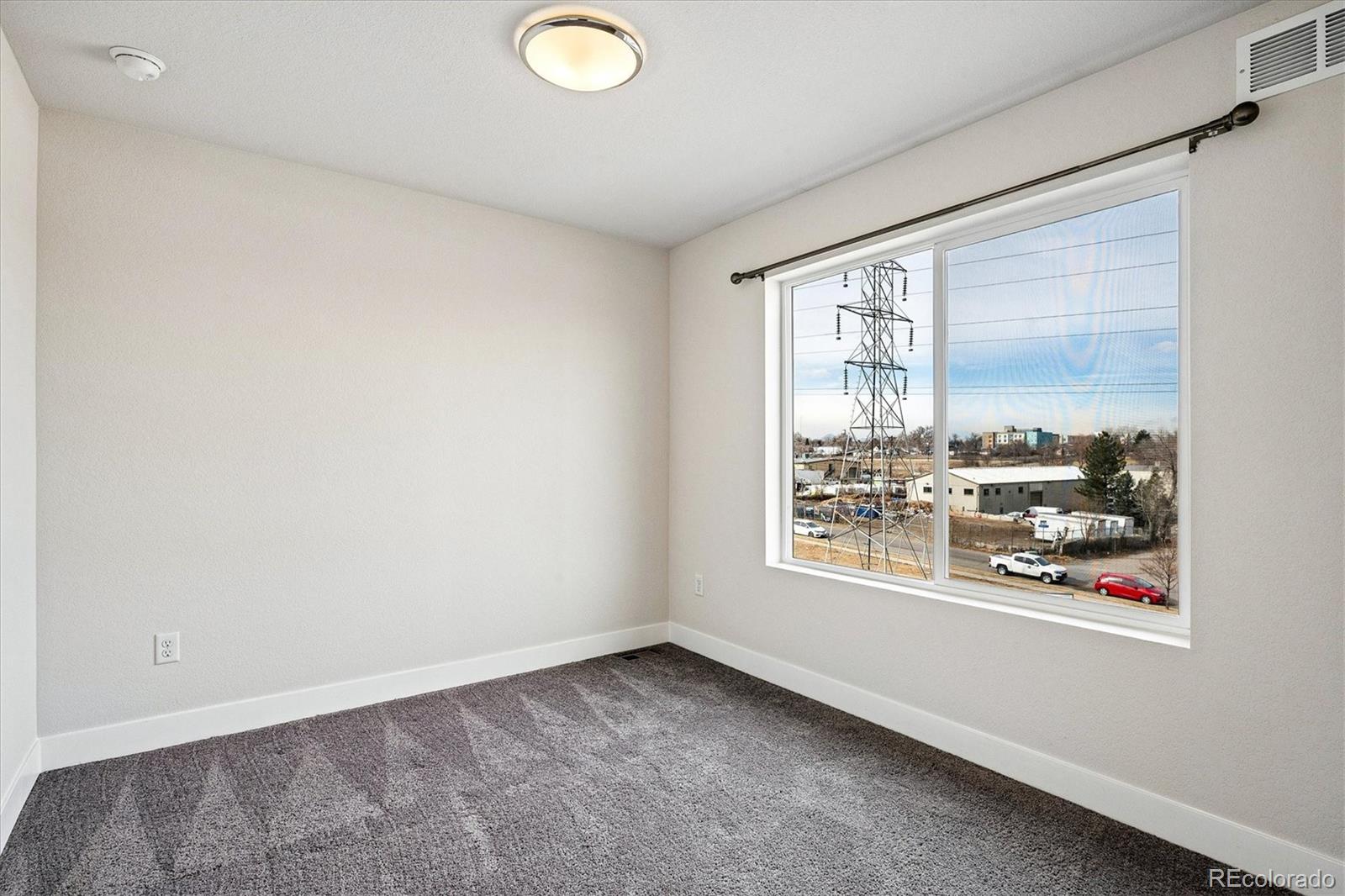 5621 W 11th Place Lakewood CO 80214