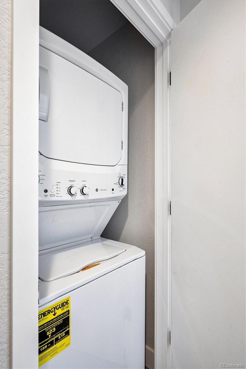 5621 W 11th Place Lakewood CO 80214